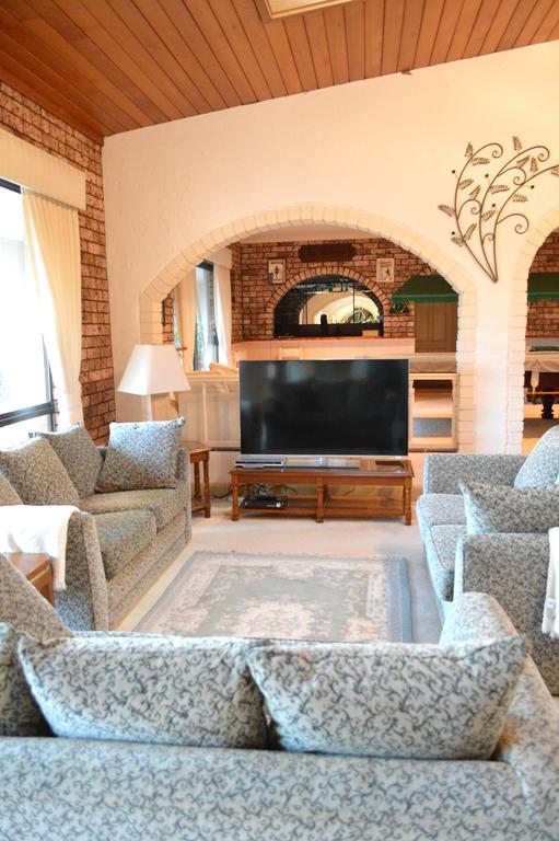 Batemans Bay Manor - Bed And Breakfast Экстерьер фото