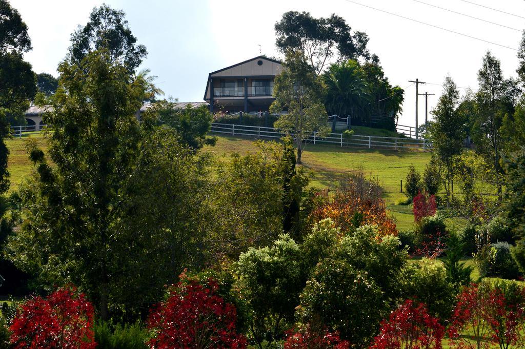 Batemans Bay Manor - Bed And Breakfast Экстерьер фото