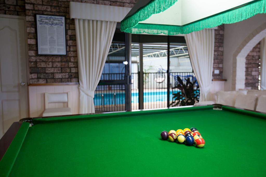 Batemans Bay Manor - Bed And Breakfast Экстерьер фото